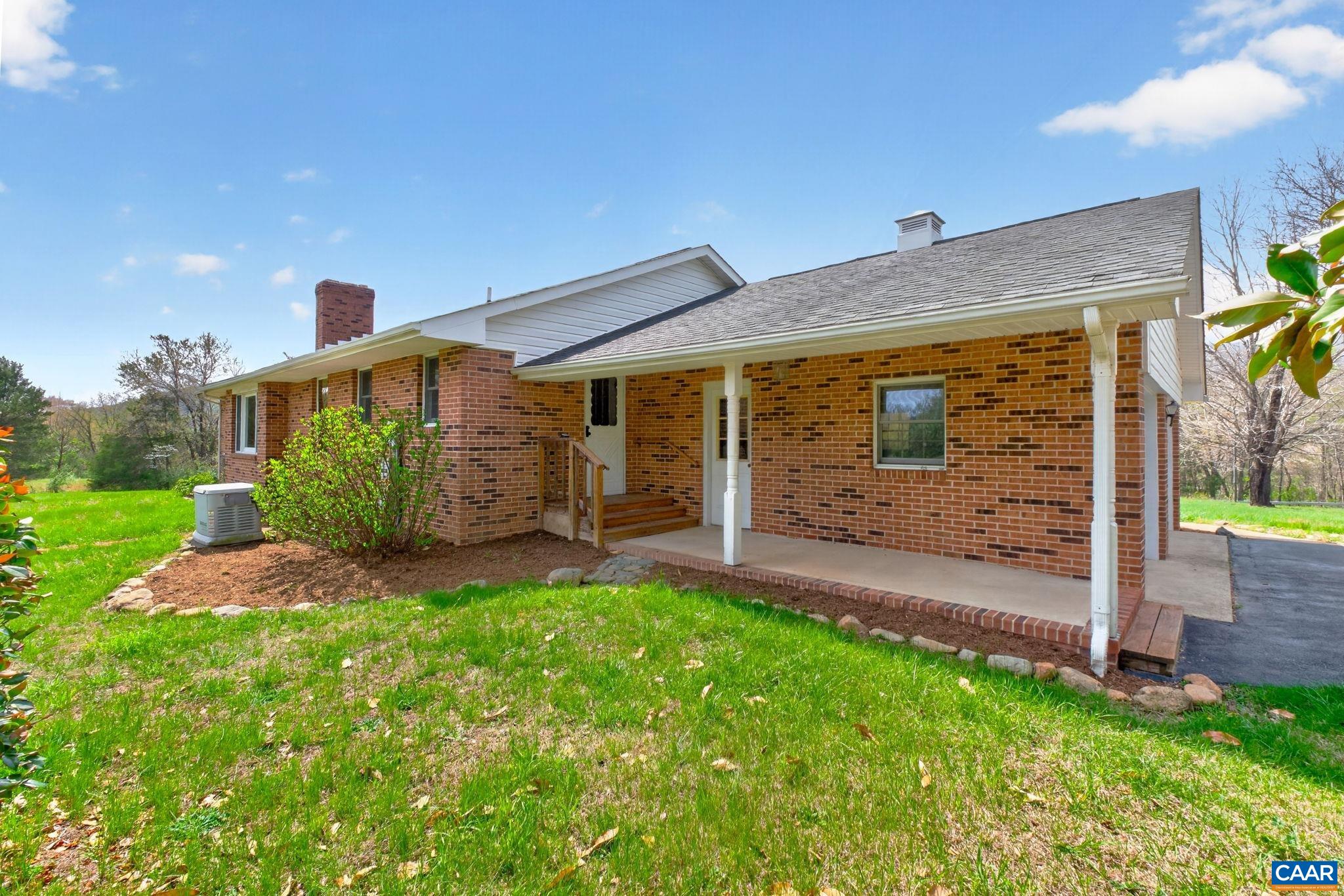 10694 ROCKFISH VALLEY HWY, AFTON, Virginia 22920, 3 Bedrooms Bedrooms, ,2 BathroomsBathrooms,Residential,10694 ROCKFISH VALLEY HWY,675661 MLS # 675661