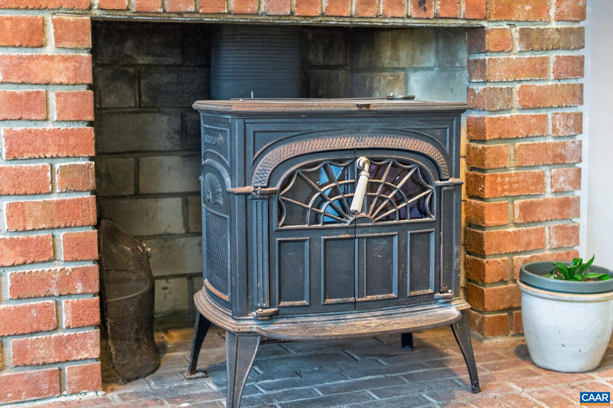 7087 DICK WOODS RD, AFTON, Virginia 22920, 5 Bedrooms Bedrooms, ,4 BathroomsBathrooms,Residential,7087 DICK WOODS RD,675673 MLS # 675673