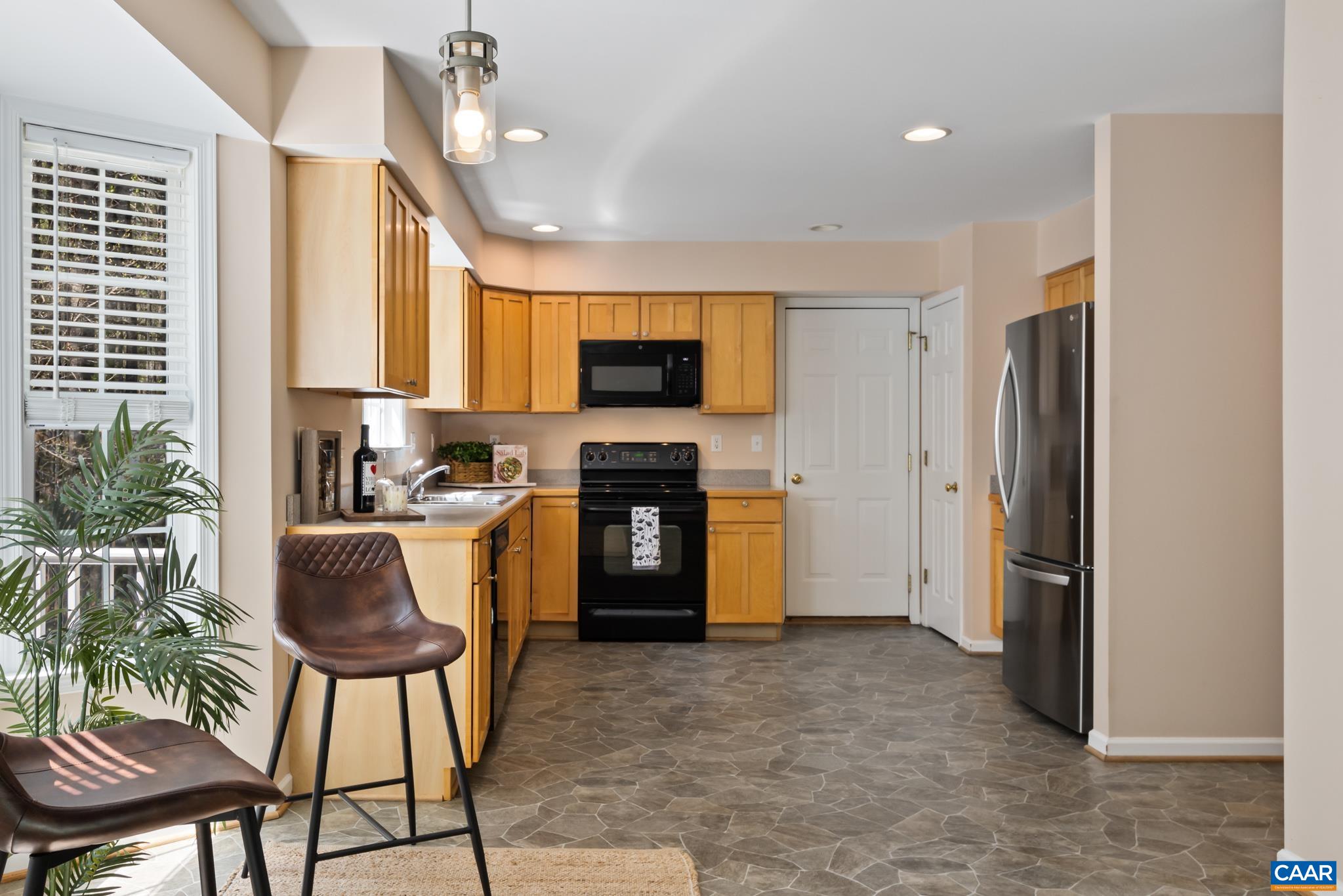 96 RED CEDAR RD, BARBOURSVILLE, Virginia 22923, 3 Bedrooms Bedrooms, ,2 BathroomsBathrooms,Residential,96 RED CEDAR RD,675677 MLS # 675677