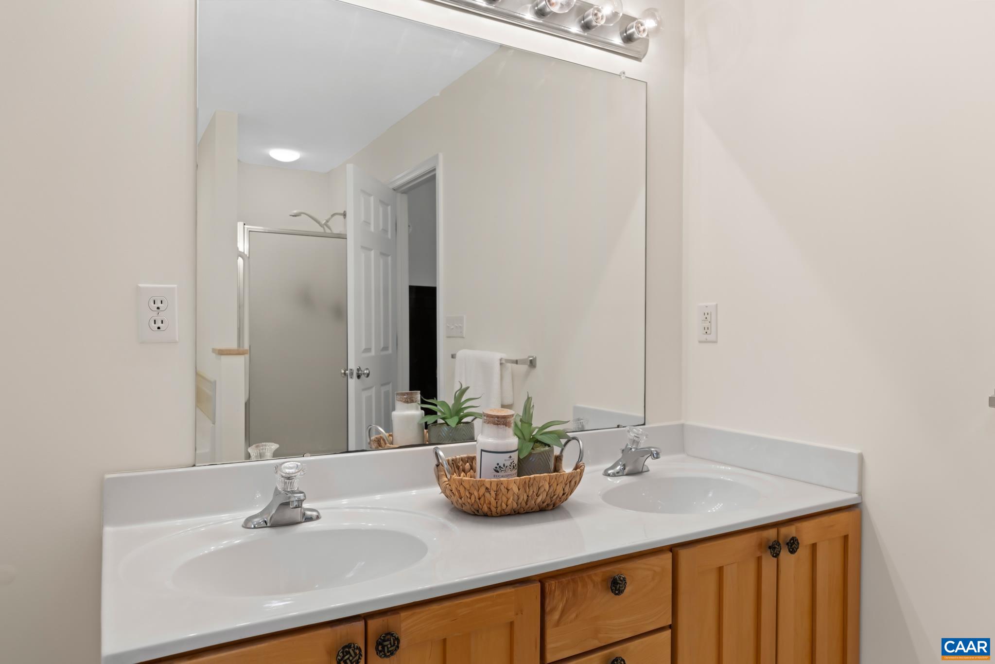 96 RED CEDAR RD, BARBOURSVILLE, Virginia 22923, 3 Bedrooms Bedrooms, ,2 BathroomsBathrooms,Residential,96 RED CEDAR RD,675677 MLS # 675677