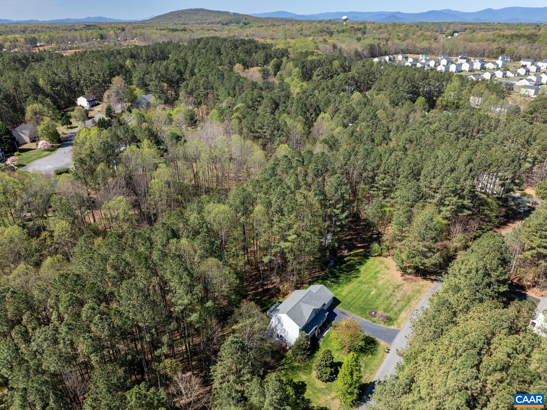 96 RED CEDAR RD, BARBOURSVILLE, Virginia 22923, 3 Bedrooms Bedrooms, ,2 BathroomsBathrooms,Residential,96 RED CEDAR RD,675677 MLS # 675677