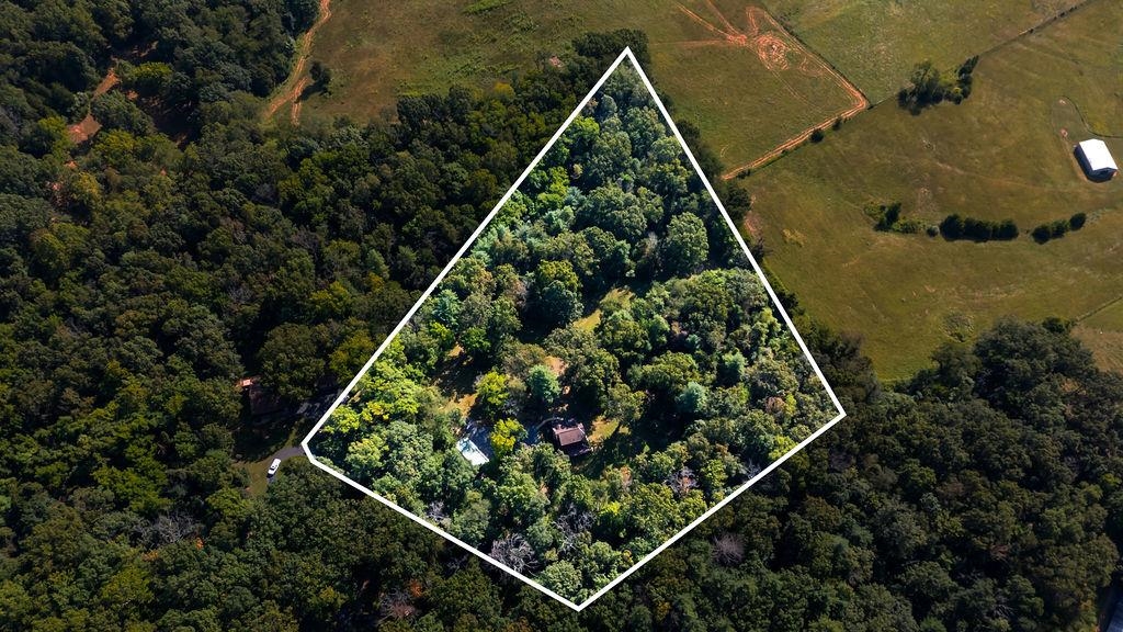 137 CRESTWOOD DR, CHURCHVILLE, Virginia 24421, 3 Bedrooms Bedrooms, ,3 BathroomsBathrooms,Residential,137 CRESTWOOD DR,675681 MLS # 675681