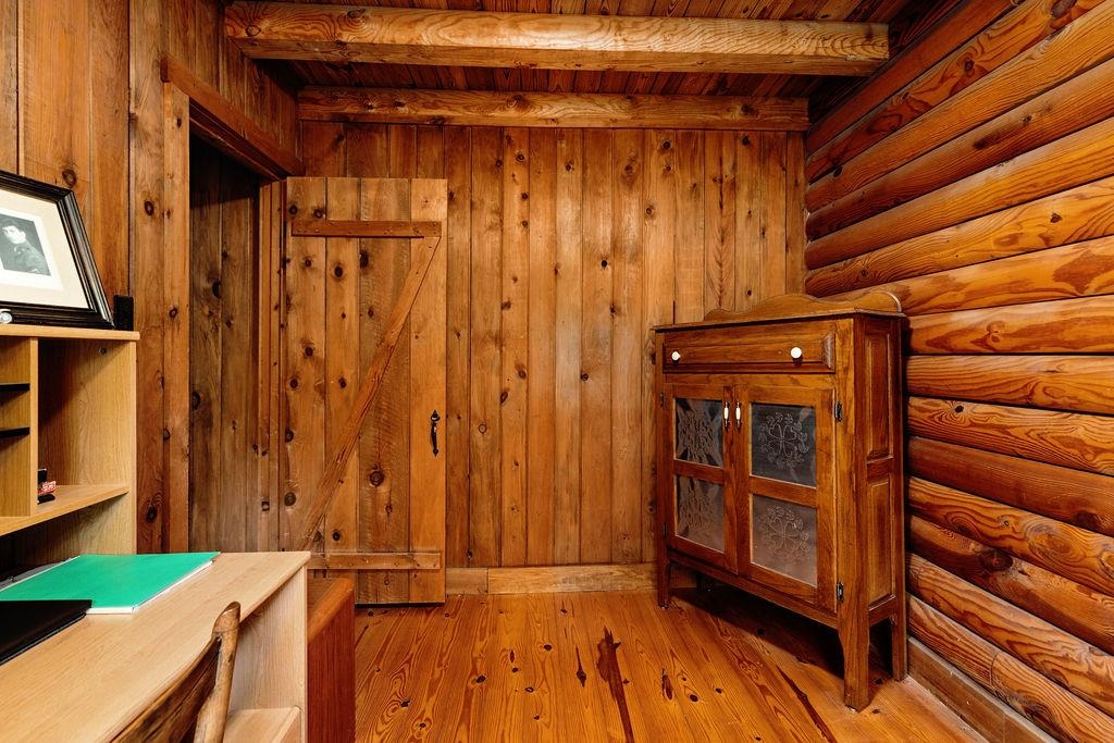 137 CRESTWOOD DR, CHURCHVILLE, Virginia 24421, 3 Bedrooms Bedrooms, ,3 BathroomsBathrooms,Residential,137 CRESTWOOD DR,675681 MLS # 675681