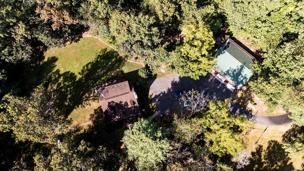 137 CRESTWOOD DR, CHURCHVILLE, Virginia 24421, 3 Bedrooms Bedrooms, ,3 BathroomsBathrooms,Residential,137 CRESTWOOD DR,675681 MLS # 675681