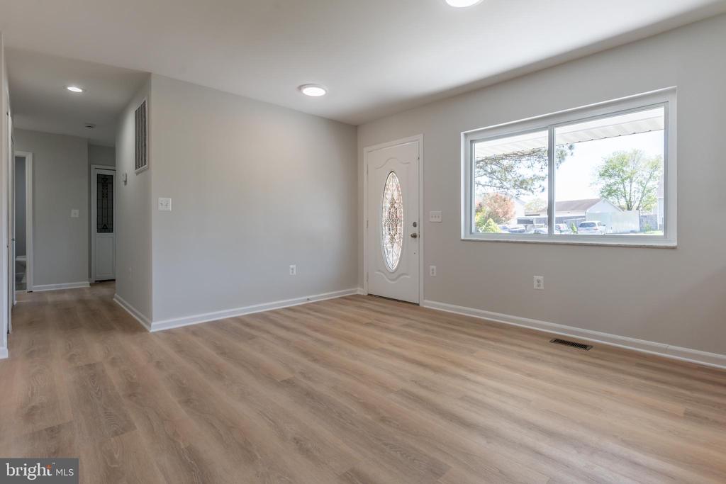 12018 GRANTWOOD DR, FREDERICKSBURG, Virginia 22407, 3 Bedrooms Bedrooms, ,2 BathroomsBathrooms,Residential,12018 GRANTWOOD DR,VASP2040844 MLS # VASP2040844 12018 GRANTWOOD DR, FREDERICKSBURG, Virginia 22407, 3 Bedrooms Bedrooms, ,2 BathroomsBathrooms,Residential,12018 GRANTWOOD DR,VASP2040844 MLS # VASP2040844