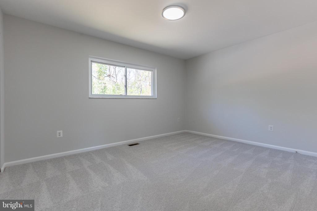 12018 GRANTWOOD DR, FREDERICKSBURG, Virginia 22407, 3 Bedrooms Bedrooms, ,2 BathroomsBathrooms,Residential,12018 GRANTWOOD DR,VASP2040844 MLS # VASP2040844 12018 GRANTWOOD DR, FREDERICKSBURG, Virginia 22407, 3 Bedrooms Bedrooms, ,2 BathroomsBathrooms,Residential,12018 GRANTWOOD DR,VASP2040844 MLS # VASP2040844