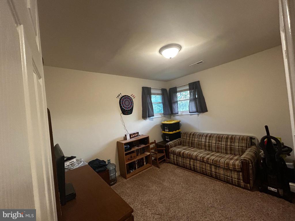 14442 RIXEYVILLE RD, CULPEPER, Virginia 22701, 3 Bedrooms Bedrooms, ,1 BathroomBathrooms,Residential,14442 RIXEYVILLE RD,VACU2013280 MLS # VACU2013280