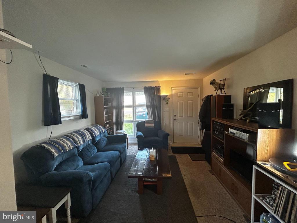 14442 RIXEYVILLE RD, CULPEPER, Virginia 22701, 3 Bedrooms Bedrooms, ,1 BathroomBathrooms,Residential,14442 RIXEYVILLE RD,VACU2013280 MLS # VACU2013280