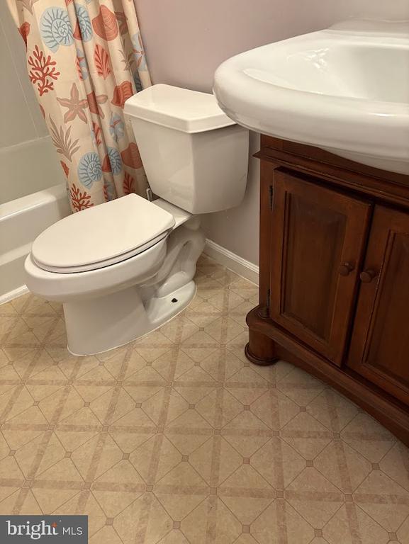 600 OLDE CIR, FREDERICKSBURG, Virginia 22408, 4 Bedrooms Bedrooms, ,2 BathroomsBathrooms,Residential,OLDE GREENWICH,600 OLDE CIR,VASP2040902 MLS # VASP2040902