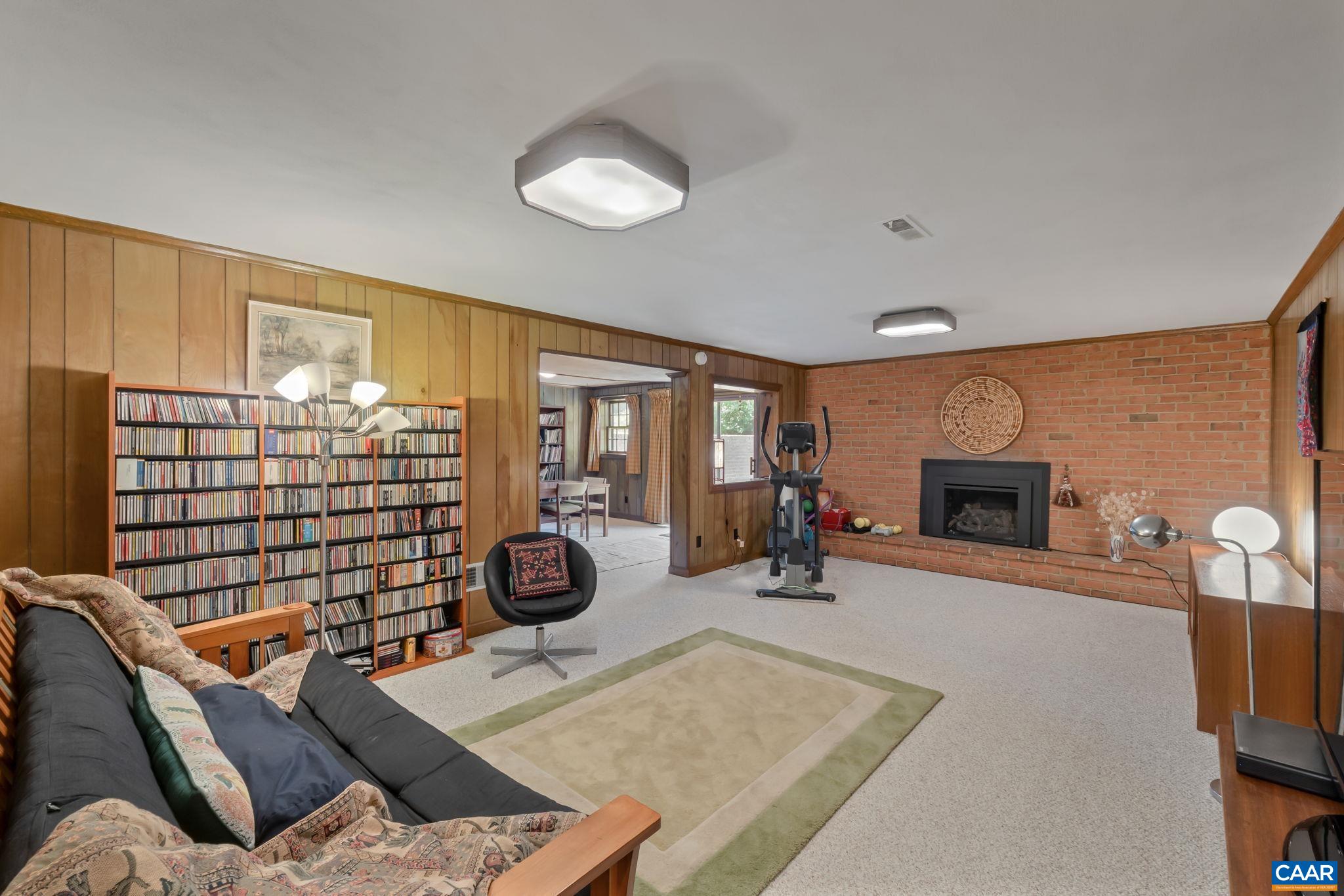 311 GLOUCESTER RD, CHARLOTTESVILLE, Virginia 22901, 5 Bedrooms Bedrooms, ,3 BathroomsBathrooms,Residential,311 GLOUCESTER RD,674598 MLS # 674598