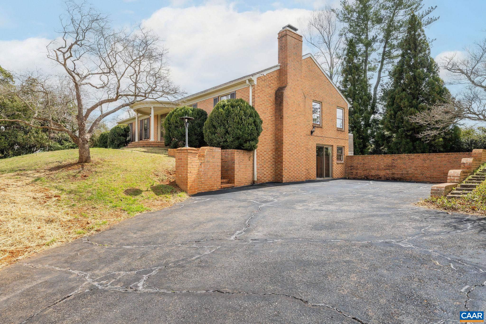 311 GLOUCESTER RD, CHARLOTTESVILLE, Virginia 22901, 5 Bedrooms Bedrooms, ,3 BathroomsBathrooms,Residential,311 GLOUCESTER RD,674598 MLS # 674598