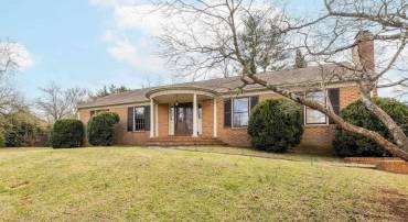 311 GLOUCESTER RD, CHARLOTTESVILLE, Virginia 22901, 5 Bedrooms Bedrooms, ,3 BathroomsBathrooms,Residential,311 GLOUCESTER RD,674598 MLS # 674598