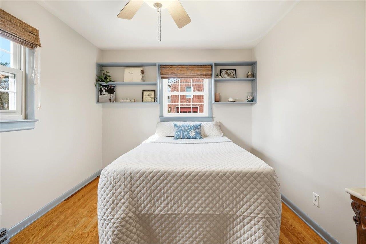 408 ROBIN ST, STAUNTON, Virginia 24401, 3 Bedrooms Bedrooms, ,2 BathroomsBathrooms,Residential,408 ROBIN ST,674844 MLS # 674844