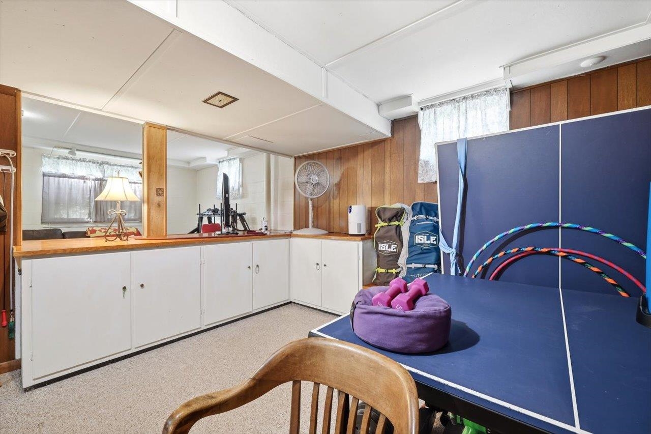 408 ROBIN ST, STAUNTON, Virginia 24401, 3 Bedrooms Bedrooms, ,2 BathroomsBathrooms,Residential,408 ROBIN ST,674844 MLS # 674844