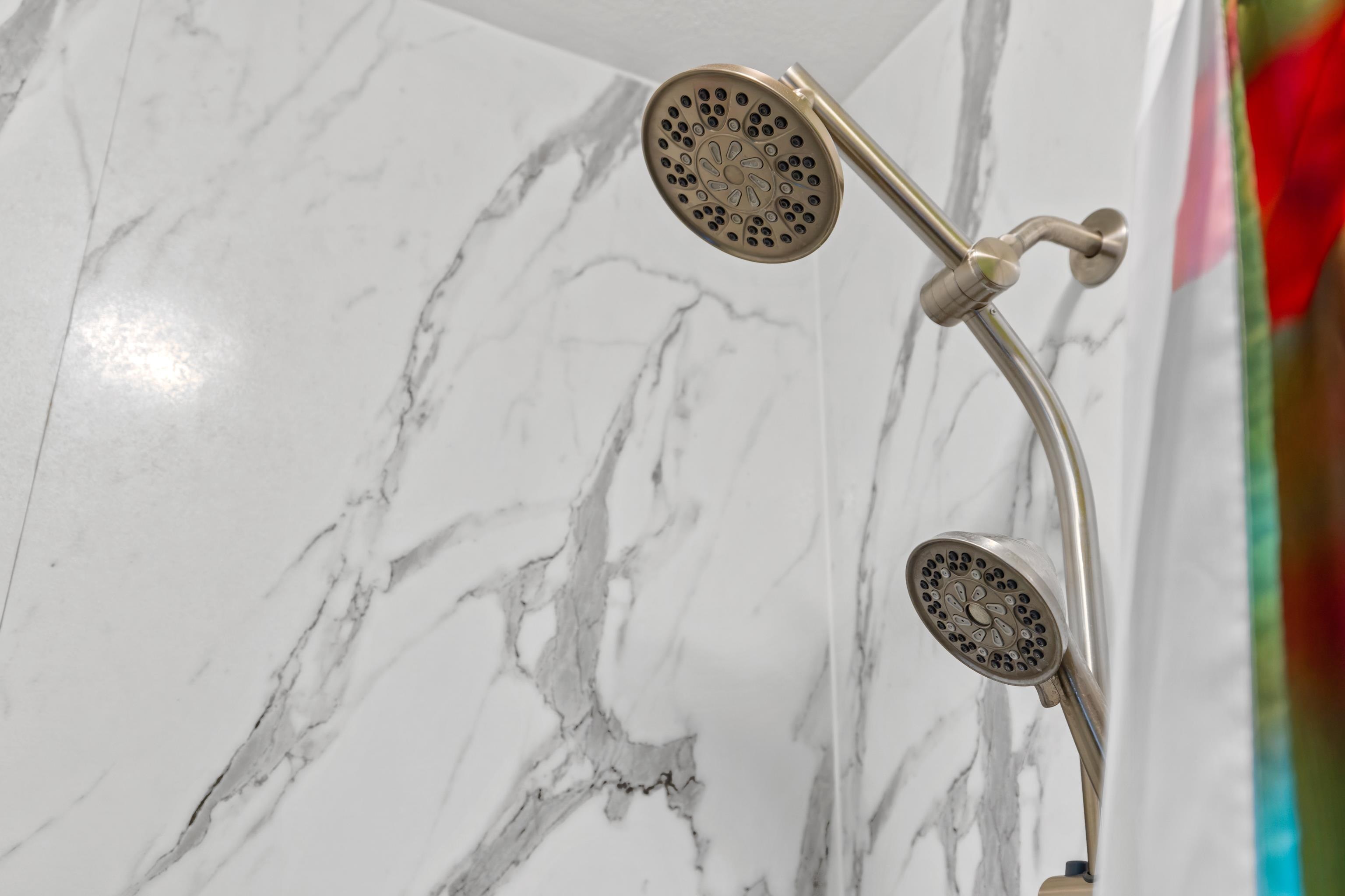 1008 MIDDLEBROOK AVE, STAUNTON, Virginia 24401, 3 Bedrooms Bedrooms, ,2 BathroomsBathrooms,Residential,1008 MIDDLEBROOK AVE,675683 MLS # 675683