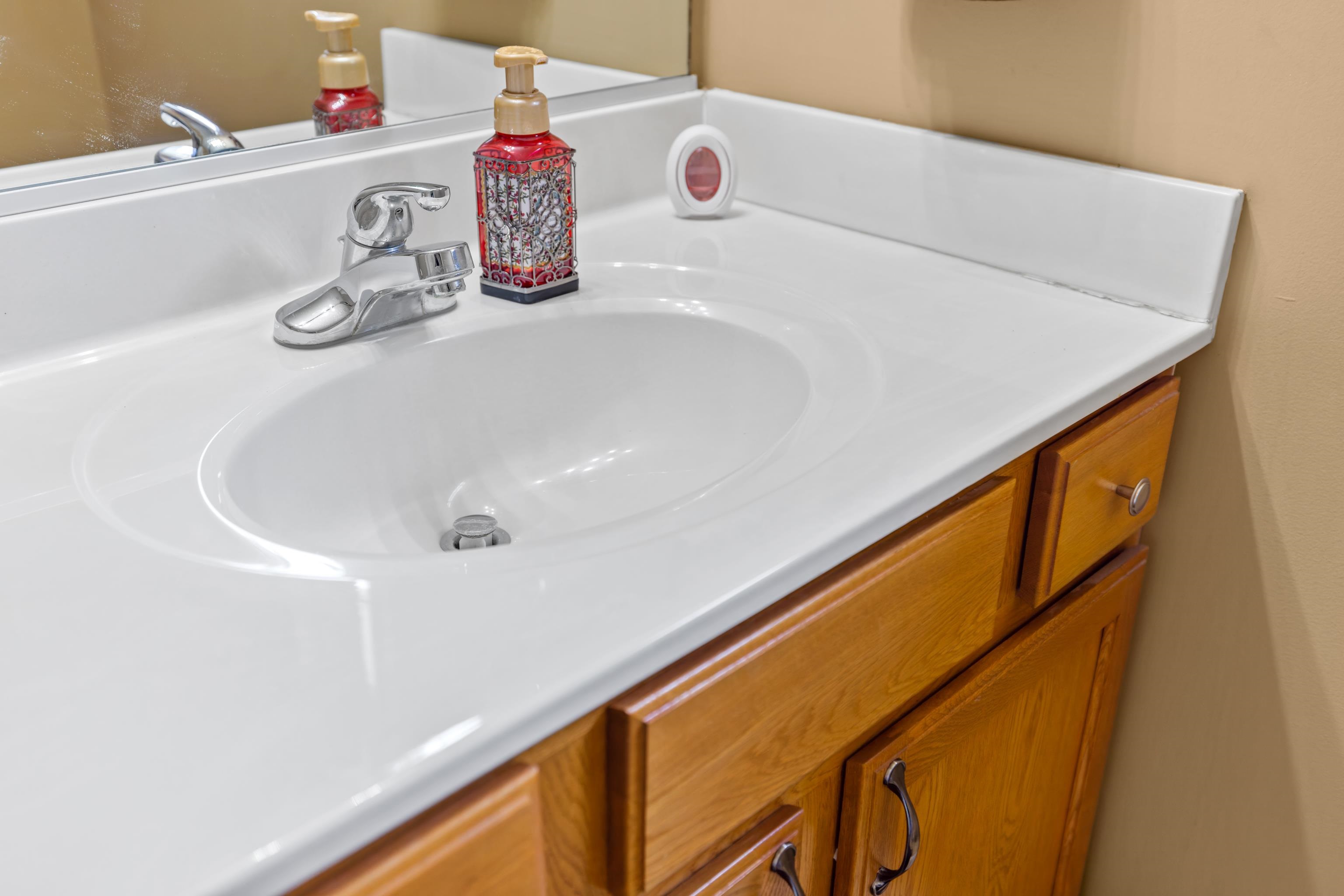 1008 MIDDLEBROOK AVE, STAUNTON, Virginia 24401, 3 Bedrooms Bedrooms, ,2 BathroomsBathrooms,Residential,1008 MIDDLEBROOK AVE,675683 MLS # 675683