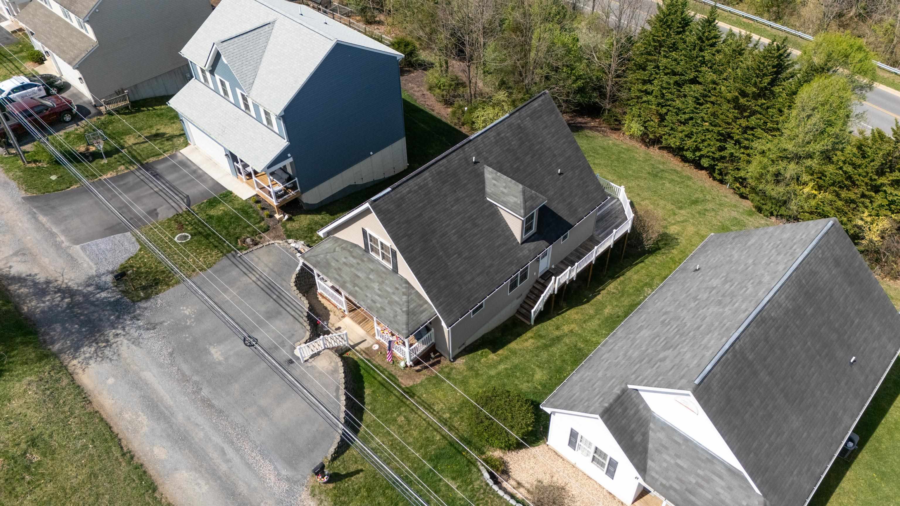 1008 MIDDLEBROOK AVE, STAUNTON, Virginia 24401, 3 Bedrooms Bedrooms, ,2 BathroomsBathrooms,Residential,1008 MIDDLEBROOK AVE,675683 MLS # 675683