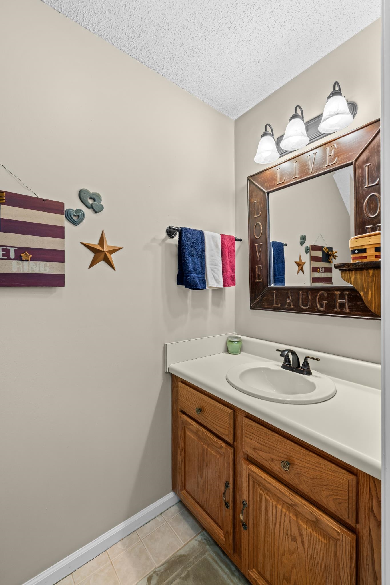 45 LEDYARD CT, STUARTS DRAFT, Virginia 24477, 5 Bedrooms Bedrooms, ,2 BathroomsBathrooms,Residential,45 LEDYARD CT,675686 MLS # 675686