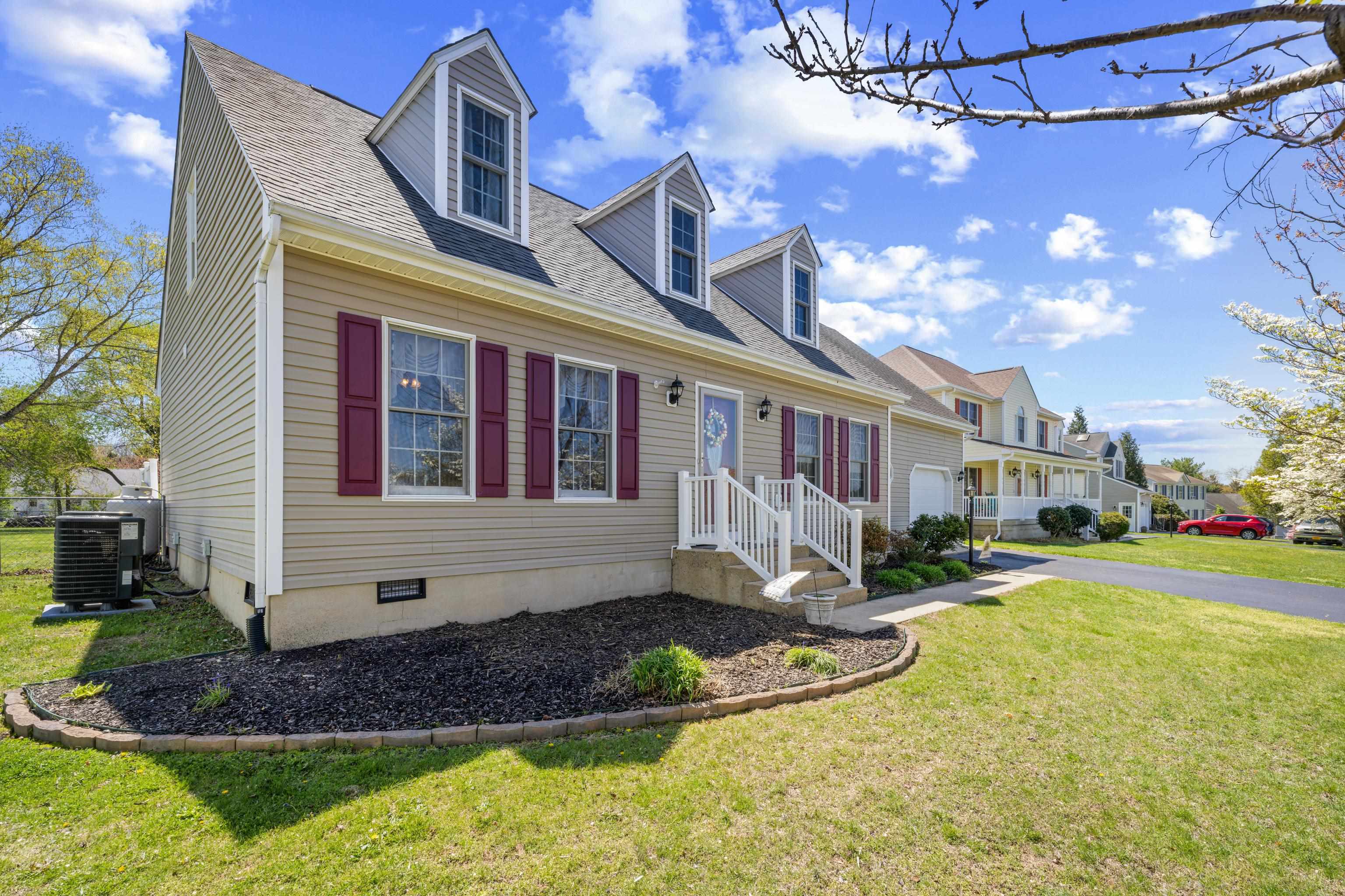 45 LEDYARD CT, STUARTS DRAFT, Virginia 24477, 5 Bedrooms Bedrooms, ,2 BathroomsBathrooms,Residential,45 LEDYARD CT,675686 MLS # 675686