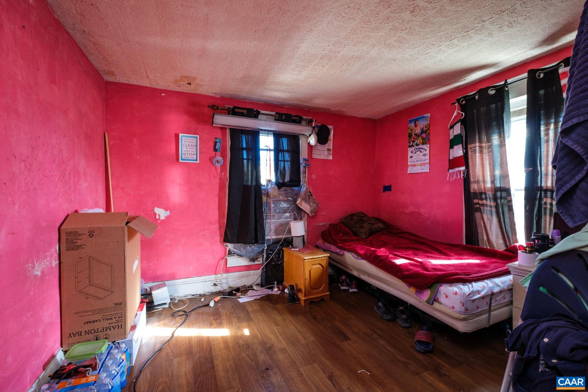 580 HAWKINS ST, HARRISONBURG, Virginia 22801, 2 Bedrooms Bedrooms, ,1 BathroomBathrooms,Residential,580 HAWKINS ST,580 HAWKINS ST,675691 MLS # 675691