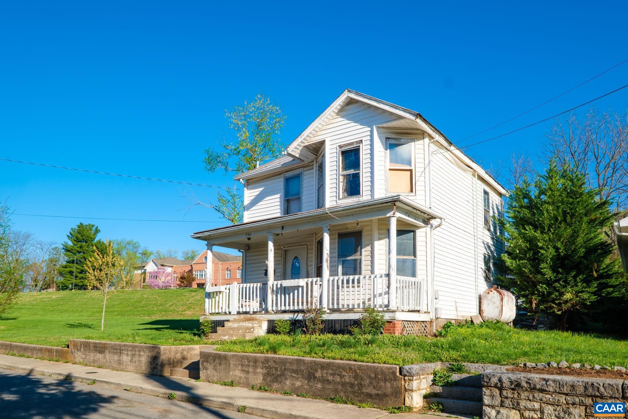 580 HAWKINS ST, HARRISONBURG, Virginia 22801, 2 Bedrooms Bedrooms, ,1 BathroomBathrooms,Residential,580 HAWKINS ST,580 HAWKINS ST,675691 MLS # 675691