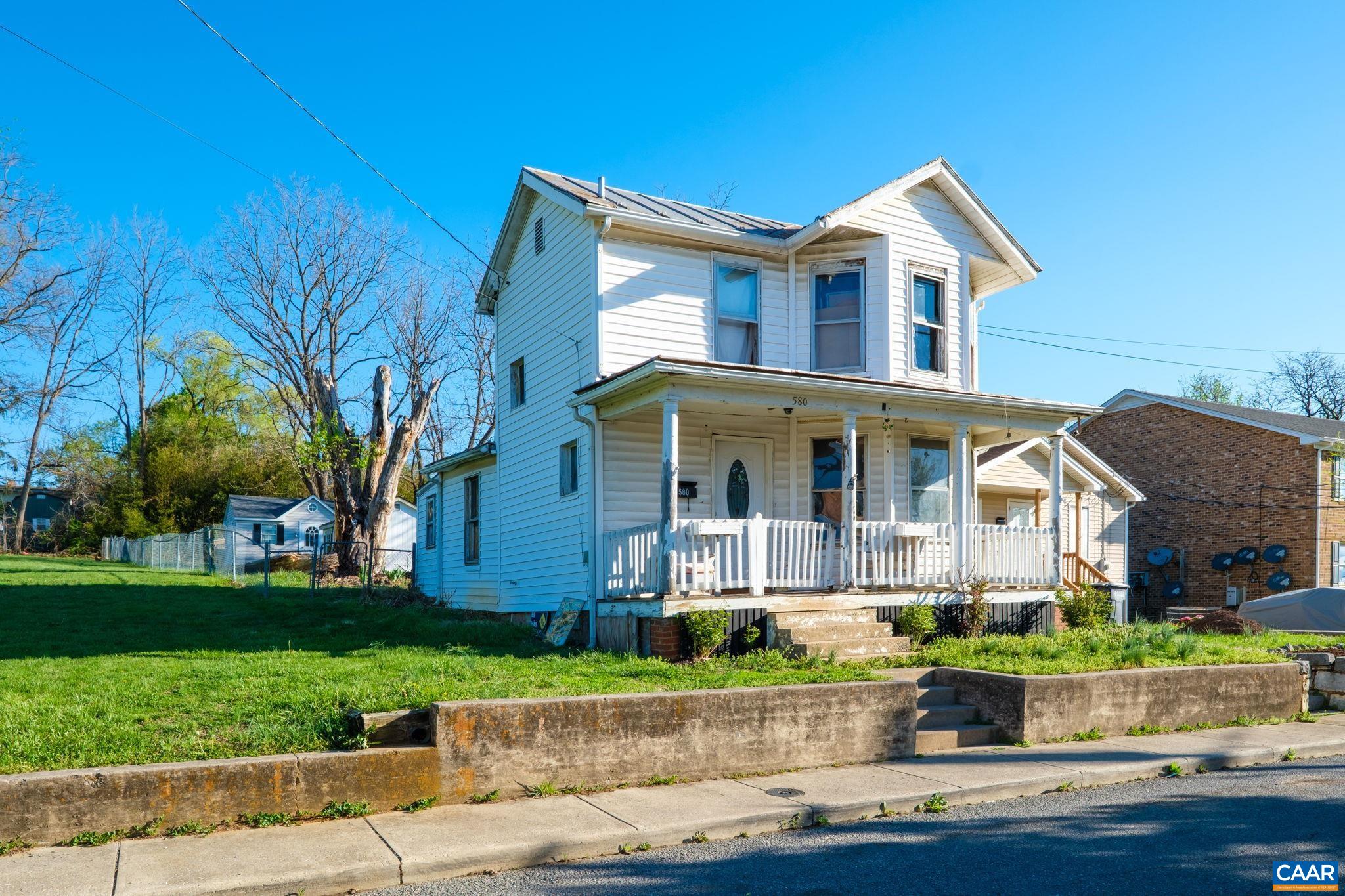 580 HAWKINS ST, HARRISONBURG, Virginia 22801, 2 Bedrooms Bedrooms, ,1 BathroomBathrooms,Residential,580 HAWKINS ST,580 HAWKINS ST,675691 MLS # 675691