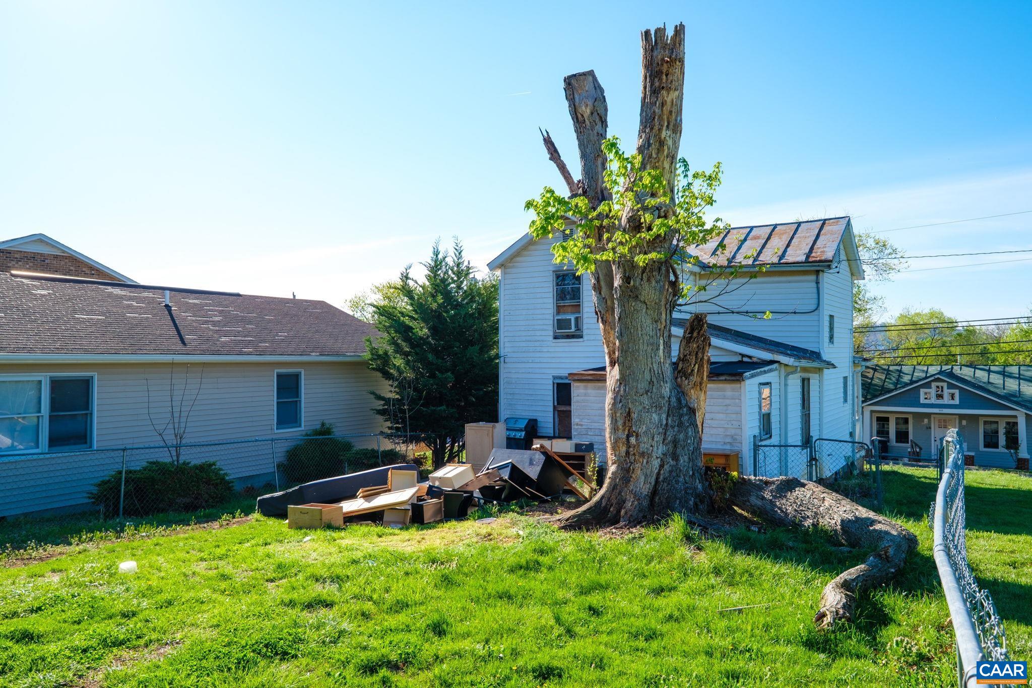 580 HAWKINS ST, HARRISONBURG, Virginia 22801, 2 Bedrooms Bedrooms, ,1 BathroomBathrooms,Residential,580 HAWKINS ST,580 HAWKINS ST,675691 MLS # 675691