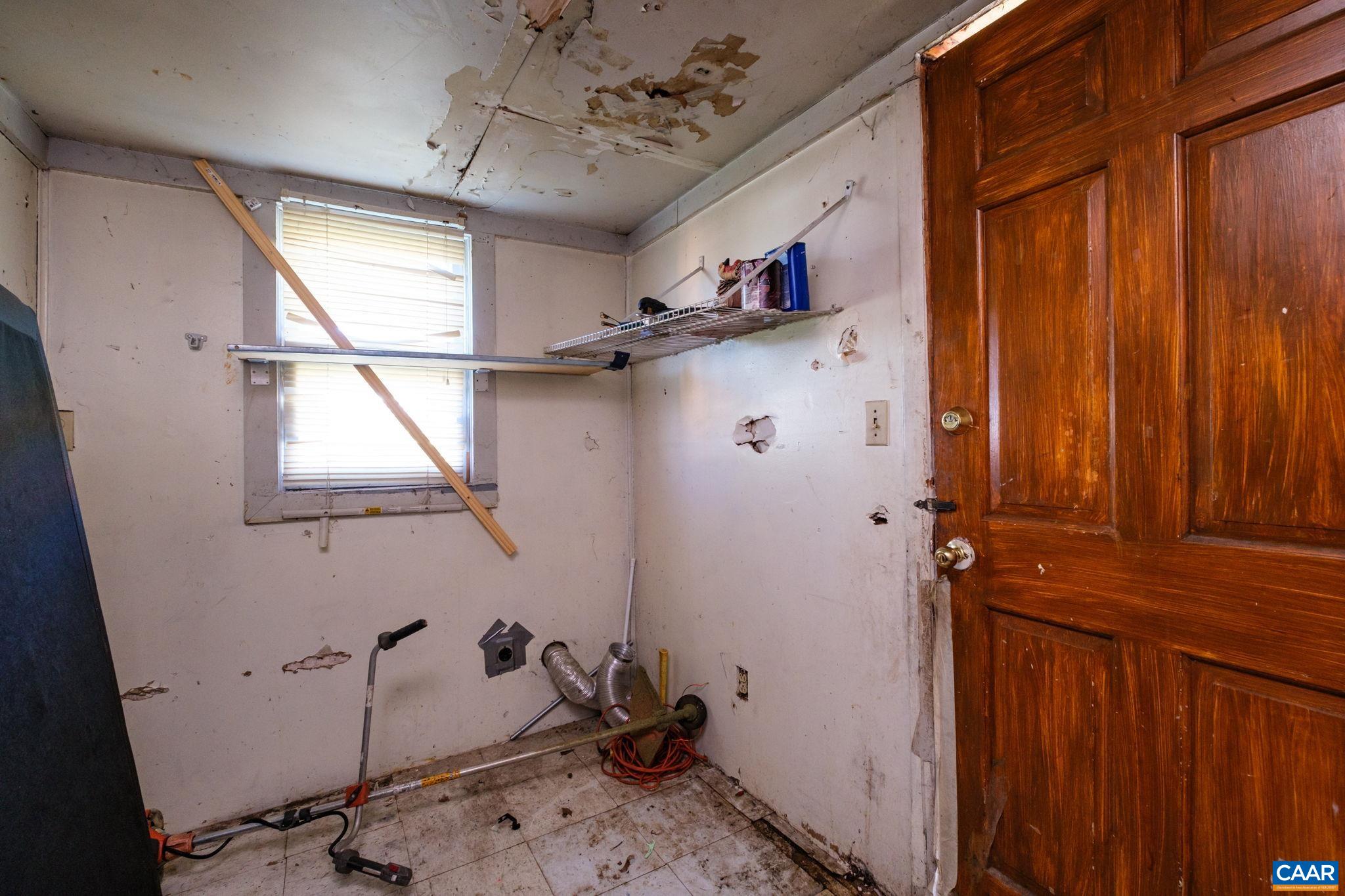 580 HAWKINS ST, HARRISONBURG, Virginia 22801, 2 Bedrooms Bedrooms, ,1 BathroomBathrooms,Residential,580 HAWKINS ST,580 HAWKINS ST,675691 MLS # 675691