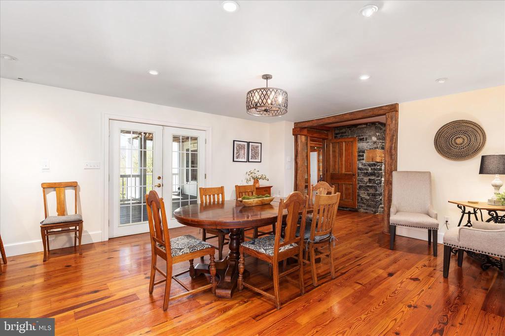 315 GANDERS DR, LURAY, Virginia 22835, 4 Bedrooms Bedrooms, ,5 BathroomsBathrooms,Residential,315 GANDERS DR,VAPA2006204 MLS # VAPA2006204