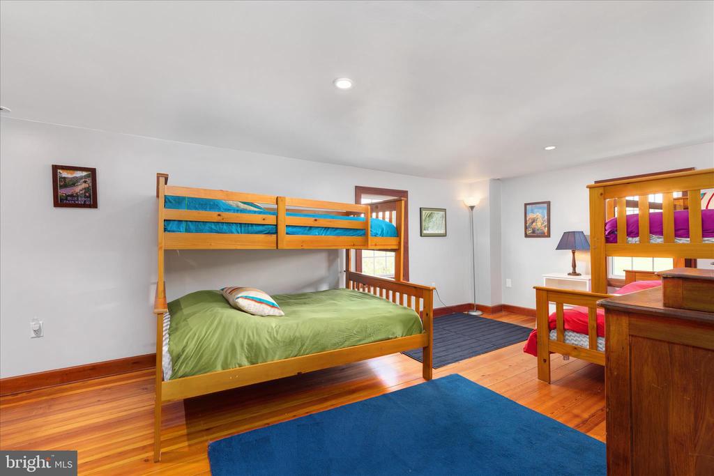 315 GANDERS DR, LURAY, Virginia 22835, 4 Bedrooms Bedrooms, ,5 BathroomsBathrooms,Residential,315 GANDERS DR,VAPA2006204 MLS # VAPA2006204