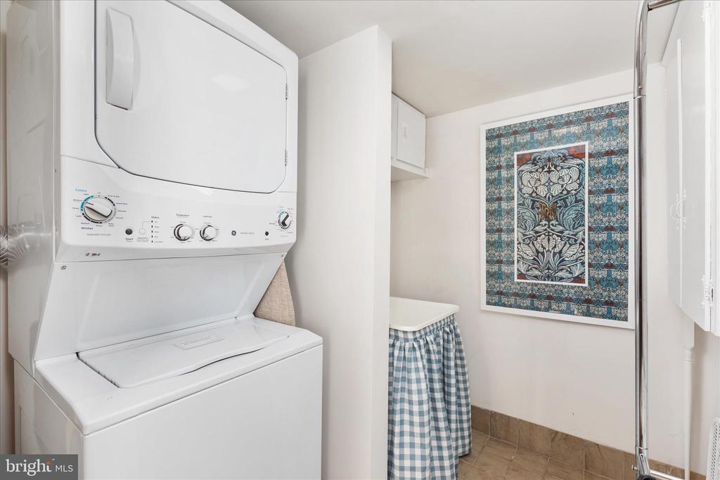 315 GANDERS DR, LURAY, Virginia 22835, 4 Bedrooms Bedrooms, ,5 BathroomsBathrooms,Residential,315 GANDERS DR,VAPA2006204 MLS # VAPA2006204