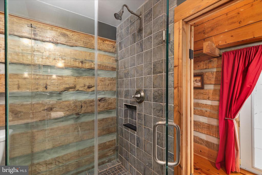 315 GANDERS DR, LURAY, Virginia 22835, 4 Bedrooms Bedrooms, ,5 BathroomsBathrooms,Residential,315 GANDERS DR,VAPA2006204 MLS # VAPA2006204