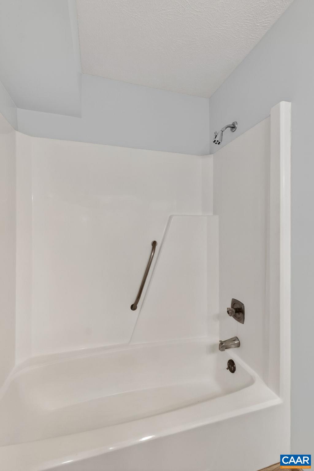 110 TURTLE CREEK RD, CHARLOTTESVILLE, Virginia 22901, 2 Bedrooms Bedrooms, ,2 BathroomsBathrooms,Residential,110 TURTLE CREEK RD,675537 MLS # 675537