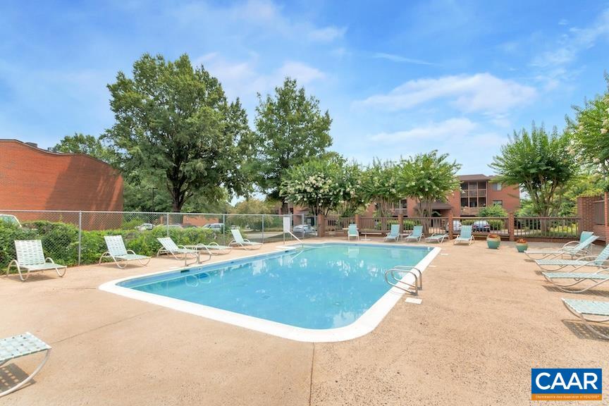 110 TURTLE CREEK RD, CHARLOTTESVILLE, Virginia 22901, 2 Bedrooms Bedrooms, ,2 BathroomsBathrooms,Residential,110 TURTLE CREEK RD,675537 MLS # 675537