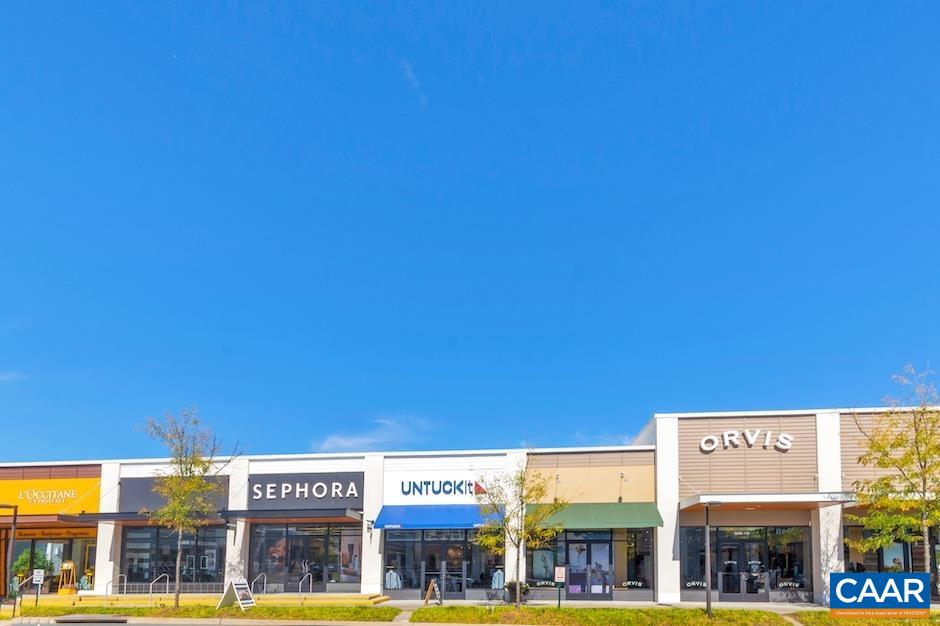 110 TURTLE CREEK RD, CHARLOTTESVILLE, Virginia 22901, 2 Bedrooms Bedrooms, ,2 BathroomsBathrooms,Residential,110 TURTLE CREEK RD,675537 MLS # 675537