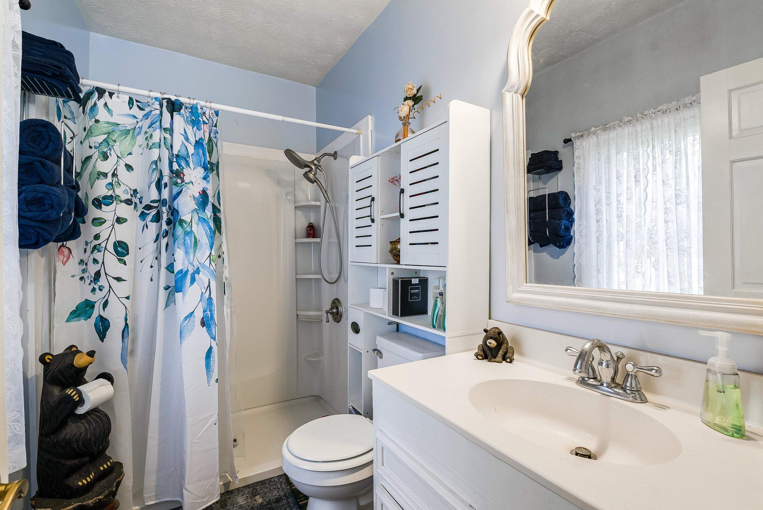 574 JIGGADY RD, NEW MARKET, Virginia 22844, 6 Bedrooms Bedrooms, ,4 BathroomsBathrooms,Residential,574 JIGGADY RD,675695 MLS # 675695 574 JIGGADY RD, NEW MARKET, Virginia 22844, 6 Bedrooms Bedrooms, ,4 BathroomsBathrooms,Residential,574 JIGGADY RD,675695 MLS # 675695