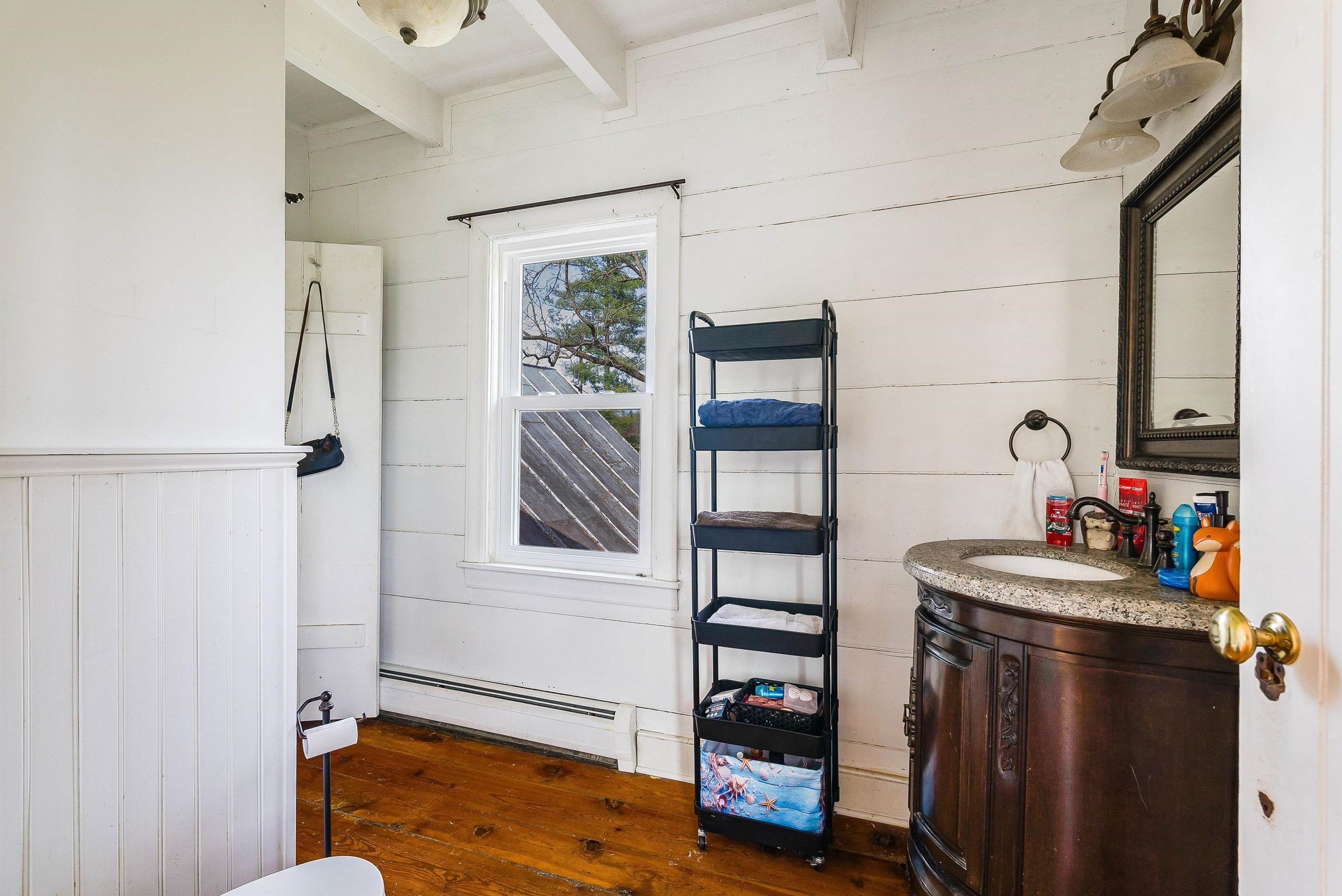 574 JIGGADY RD, NEW MARKET, Virginia 22844, 6 Bedrooms Bedrooms, ,4 BathroomsBathrooms,Residential,574 JIGGADY RD,675695 MLS # 675695 574 JIGGADY RD, NEW MARKET, Virginia 22844, 6 Bedrooms Bedrooms, ,4 BathroomsBathrooms,Residential,574 JIGGADY RD,675695 MLS # 675695