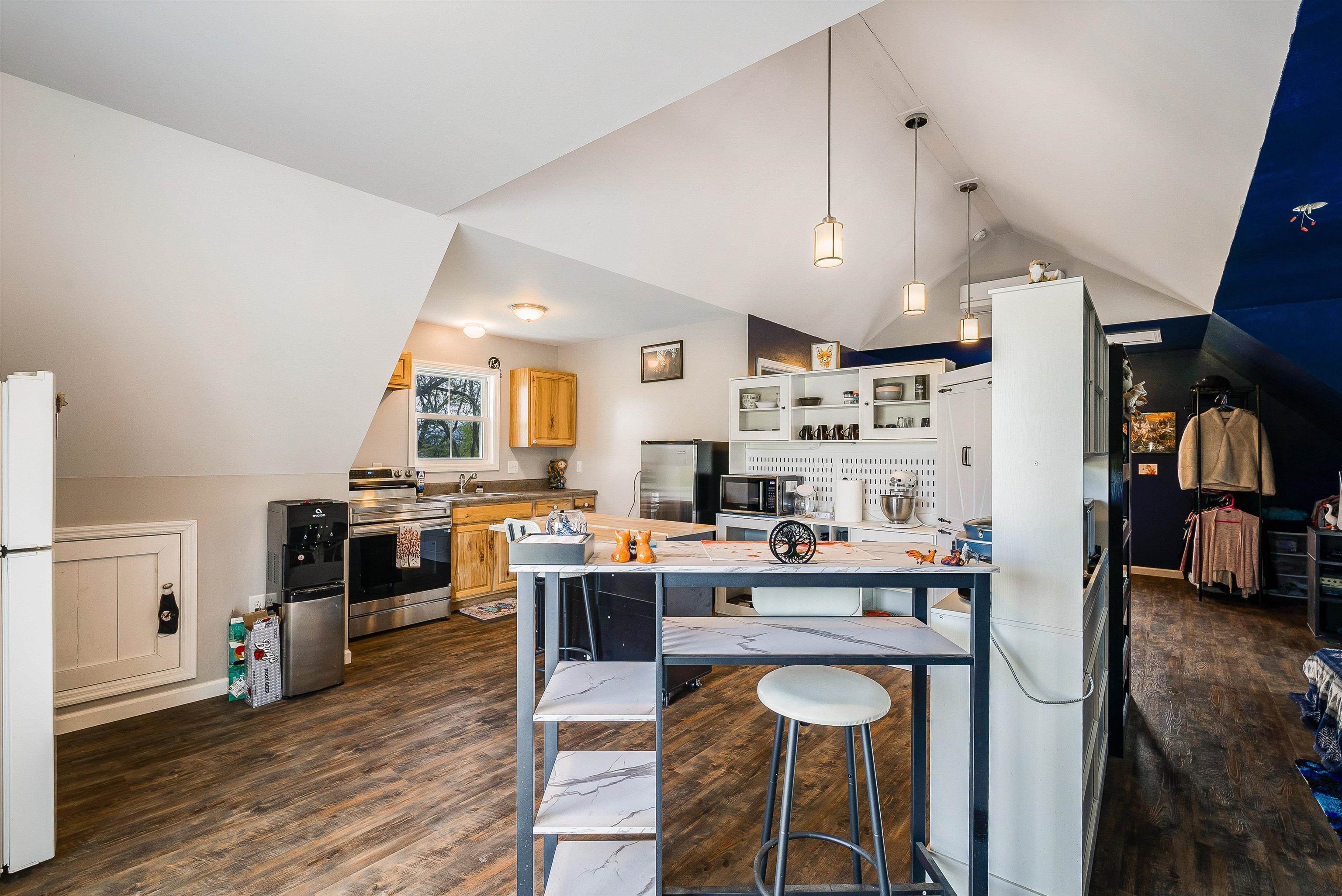 574 JIGGADY RD, NEW MARKET, Virginia 22844, 6 Bedrooms Bedrooms, ,4 BathroomsBathrooms,Residential,574 JIGGADY RD,675695 MLS # 675695 574 JIGGADY RD, NEW MARKET, Virginia 22844, 6 Bedrooms Bedrooms, ,4 BathroomsBathrooms,Residential,574 JIGGADY RD,675695 MLS # 675695