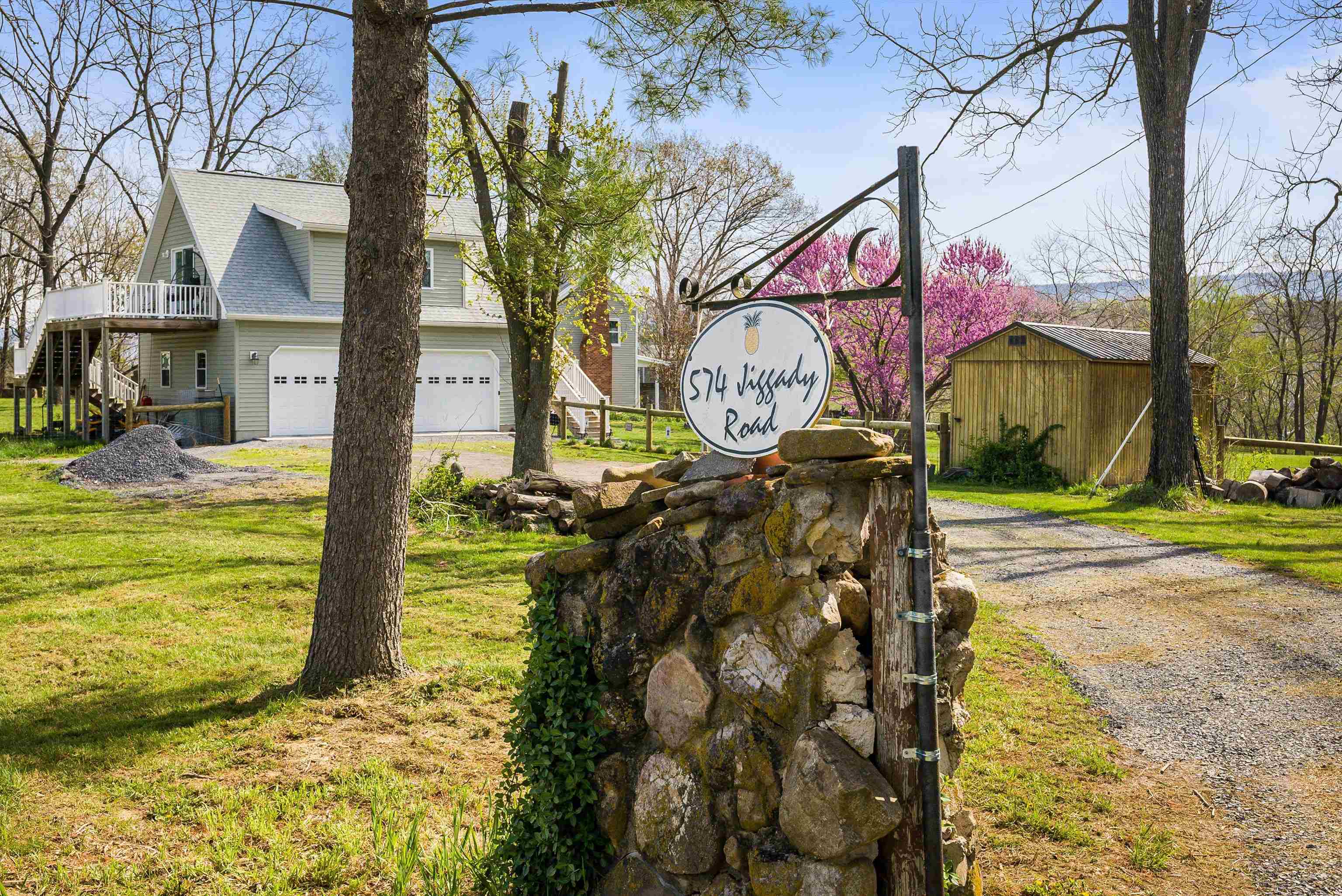 574 JIGGADY RD, NEW MARKET, Virginia 22844, 6 Bedrooms Bedrooms, ,4 BathroomsBathrooms,Residential,574 JIGGADY RD,675695 MLS # 675695 574 JIGGADY RD, NEW MARKET, Virginia 22844, 6 Bedrooms Bedrooms, ,4 BathroomsBathrooms,Residential,574 JIGGADY RD,675695 MLS # 675695