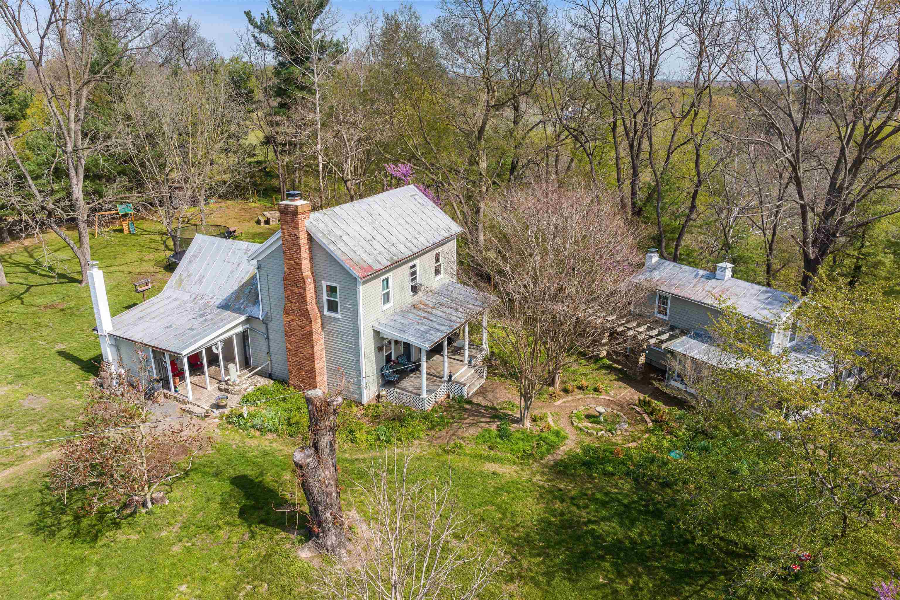 574 JIGGADY RD, NEW MARKET, Virginia 22844, 6 Bedrooms Bedrooms, ,4 BathroomsBathrooms,Residential,574 JIGGADY RD,675695 MLS # 675695 574 JIGGADY RD, NEW MARKET, Virginia 22844, 6 Bedrooms Bedrooms, ,4 BathroomsBathrooms,Residential,574 JIGGADY RD,675695 MLS # 675695