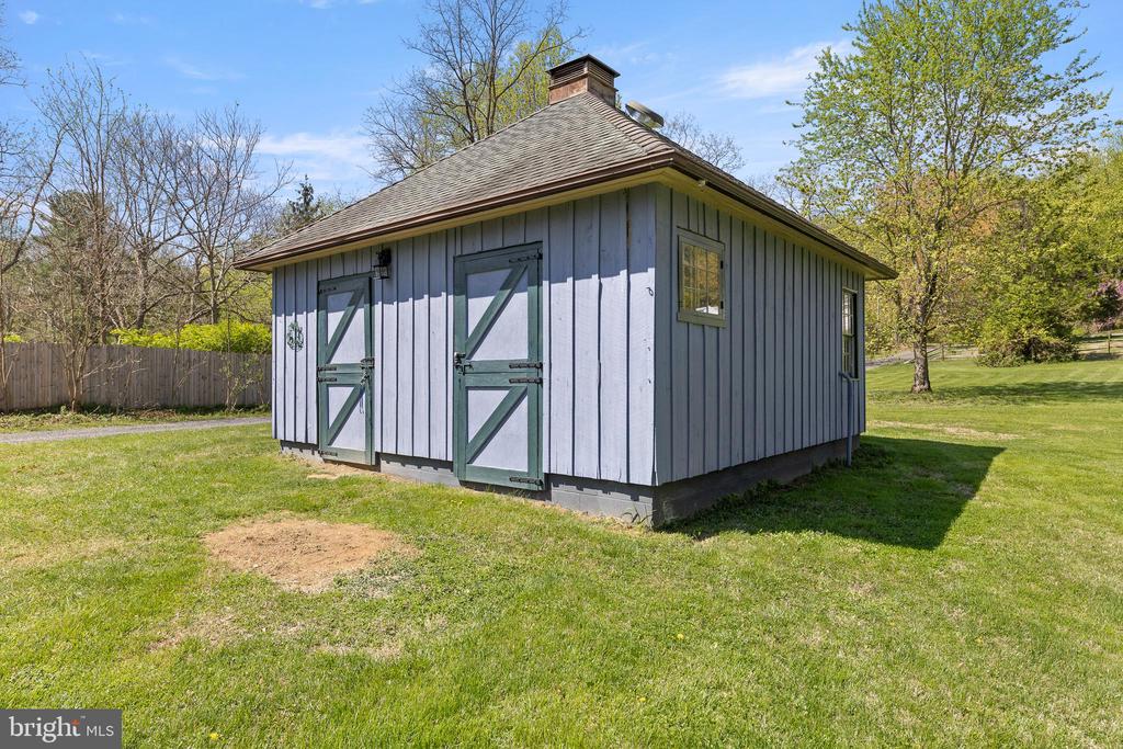 2675 HALFWAY RD, THE PLAINS, Virginia 20198, 2 Bedrooms Bedrooms, ,1 BathroomBathrooms,Residential,2675 HALFWAY RD,VAFQ2021302 MLS # VAFQ2021302
