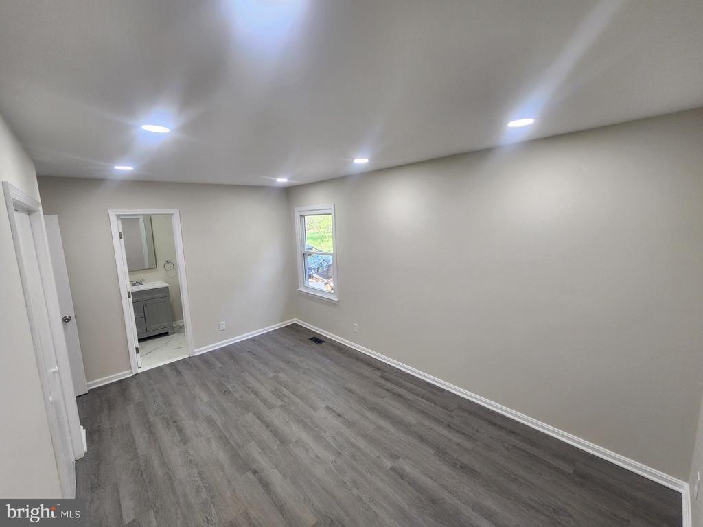 6401 TOWLES MILL RD, SPOTSYLVANIA, Virginia 22551, 3 Bedrooms Bedrooms, ,2 BathroomsBathrooms,Residential,6401 TOWLES MILL RD,VASP2040786 MLS # VASP2040786 6401 TOWLES MILL RD, SPOTSYLVANIA, Virginia 22551, 3 Bedrooms Bedrooms, ,2 BathroomsBathrooms,Residential,6401 TOWLES MILL RD,VASP2040786 MLS # VASP2040786