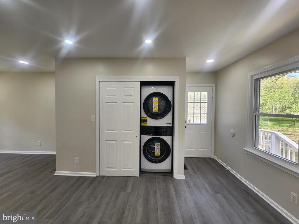 6401 TOWLES MILL RD, SPOTSYLVANIA, Virginia 22551, 3 Bedrooms Bedrooms, ,2 BathroomsBathrooms,Residential,6401 TOWLES MILL RD,VASP2040786 MLS # VASP2040786 6401 TOWLES MILL RD, SPOTSYLVANIA, Virginia 22551, 3 Bedrooms Bedrooms, ,2 BathroomsBathrooms,Residential,6401 TOWLES MILL RD,VASP2040786 MLS # VASP2040786