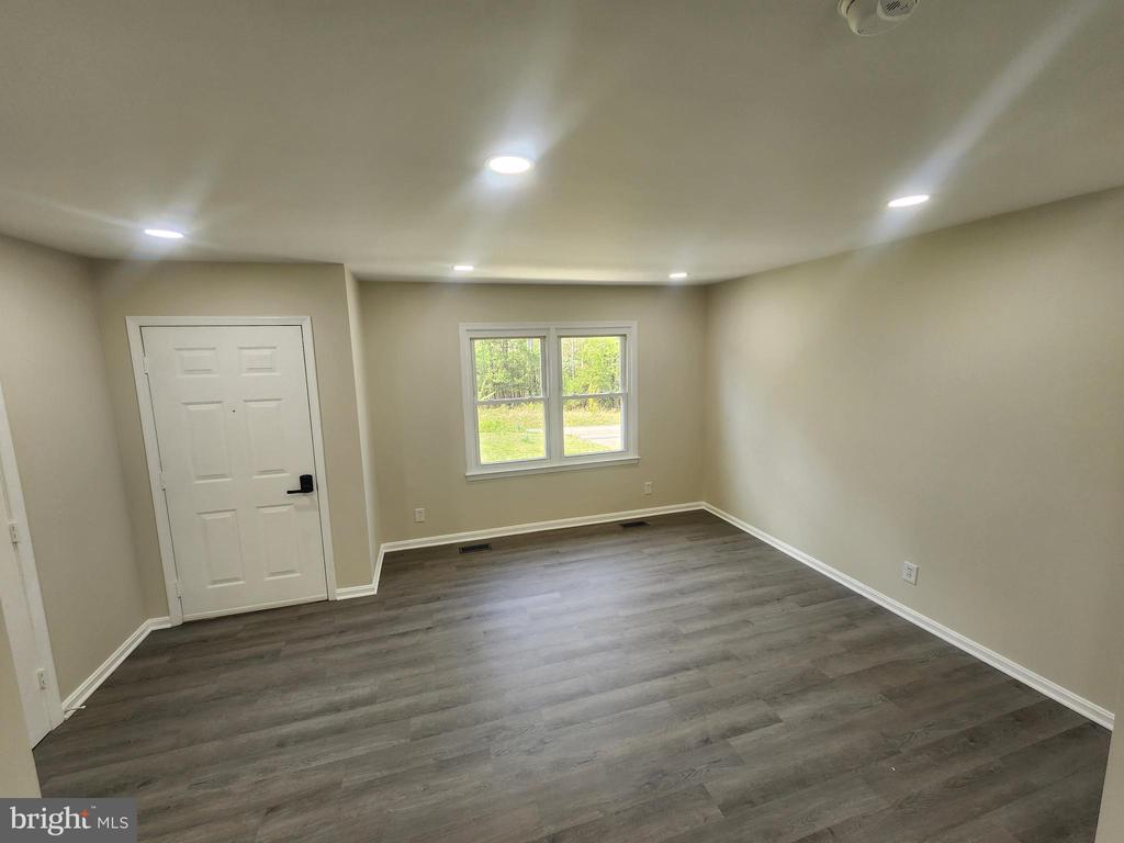 6401 TOWLES MILL RD, SPOTSYLVANIA, Virginia 22551, 3 Bedrooms Bedrooms, ,2 BathroomsBathrooms,Residential,6401 TOWLES MILL RD,VASP2040786 MLS # VASP2040786 6401 TOWLES MILL RD, SPOTSYLVANIA, Virginia 22551, 3 Bedrooms Bedrooms, ,2 BathroomsBathrooms,Residential,6401 TOWLES MILL RD,VASP2040786 MLS # VASP2040786