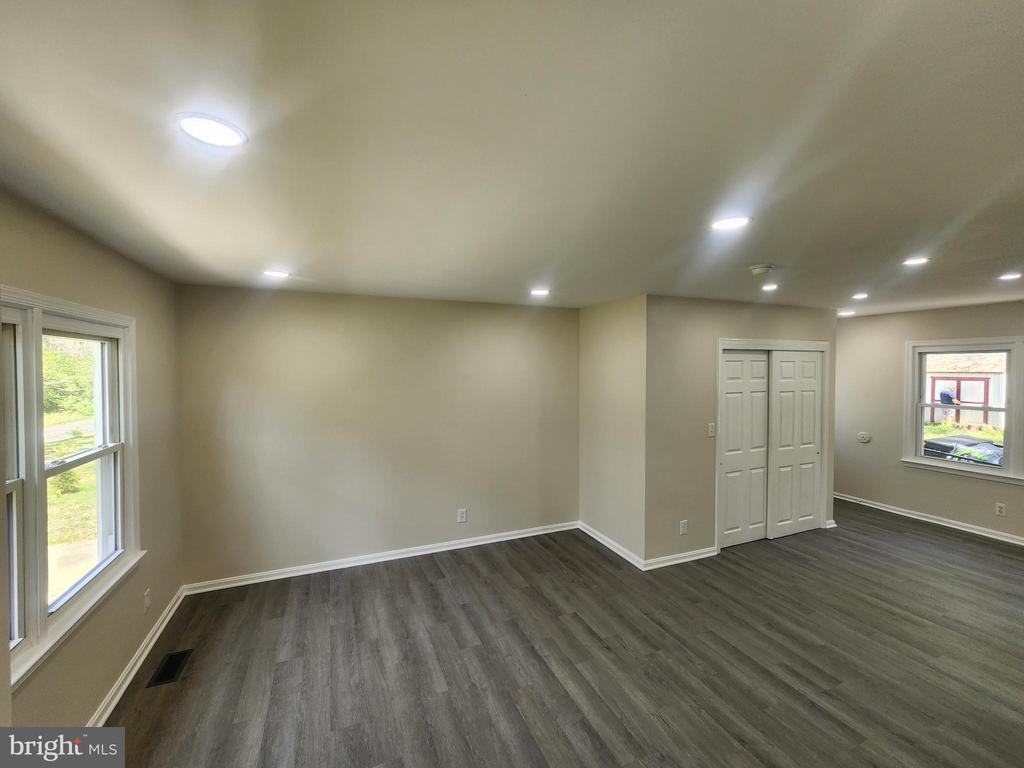 6401 TOWLES MILL RD, SPOTSYLVANIA, Virginia 22551, 3 Bedrooms Bedrooms, ,2 BathroomsBathrooms,Residential,6401 TOWLES MILL RD,VASP2040786 MLS # VASP2040786 6401 TOWLES MILL RD, SPOTSYLVANIA, Virginia 22551, 3 Bedrooms Bedrooms, ,2 BathroomsBathrooms,Residential,6401 TOWLES MILL RD,VASP2040786 MLS # VASP2040786