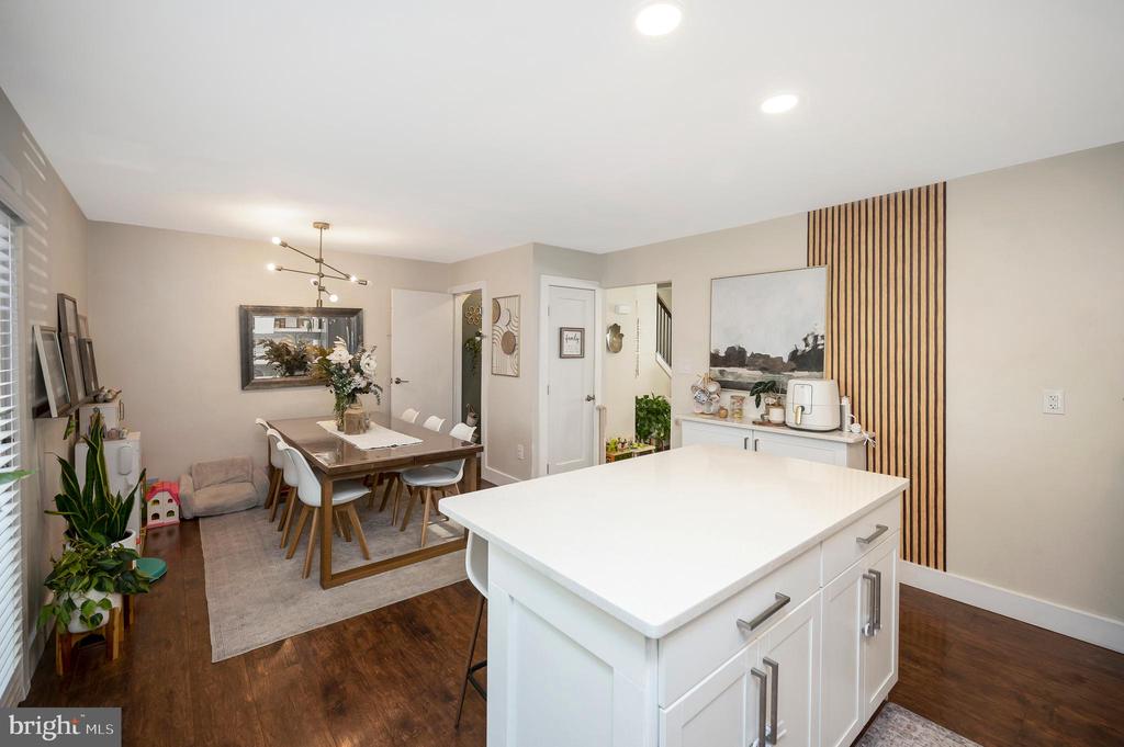 5113 PECAN DR, FREDERICKSBURG, Virginia 22407, 4 Bedrooms Bedrooms, ,2 BathroomsBathrooms,Residential,BREEZEWOOD,5113 PECAN DR,VASP2040906 MLS # VASP2040906