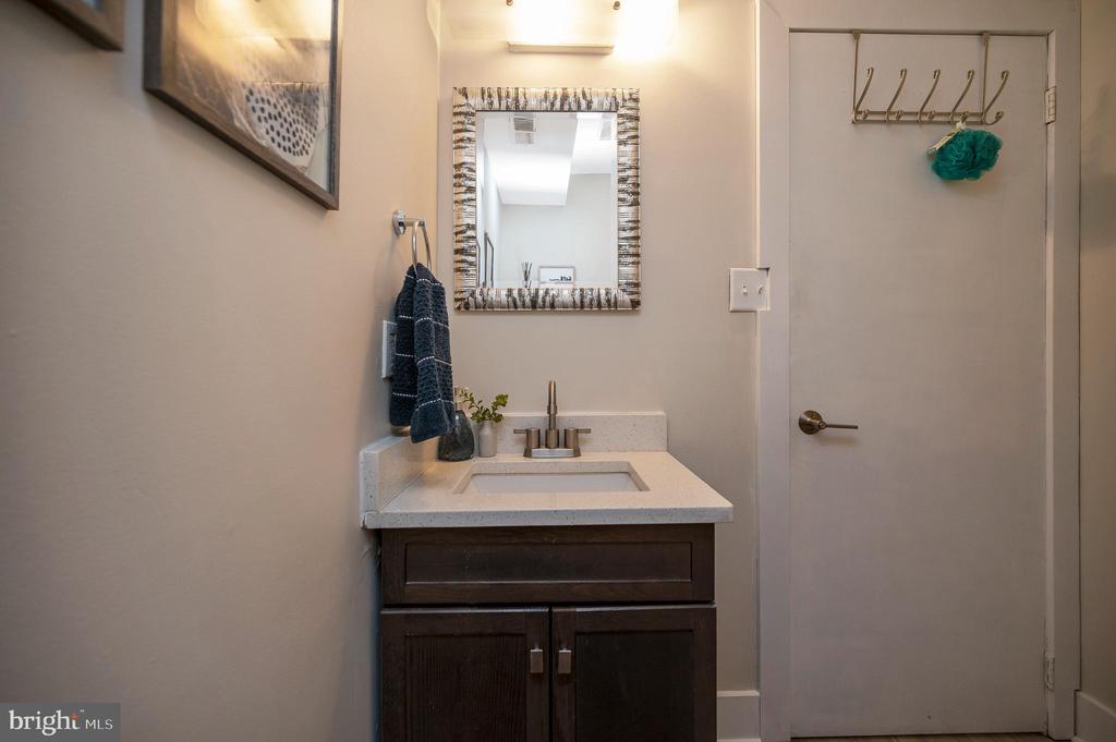 5113 PECAN DR, FREDERICKSBURG, Virginia 22407, 4 Bedrooms Bedrooms, ,2 BathroomsBathrooms,Residential,BREEZEWOOD,5113 PECAN DR,VASP2040906 MLS # VASP2040906