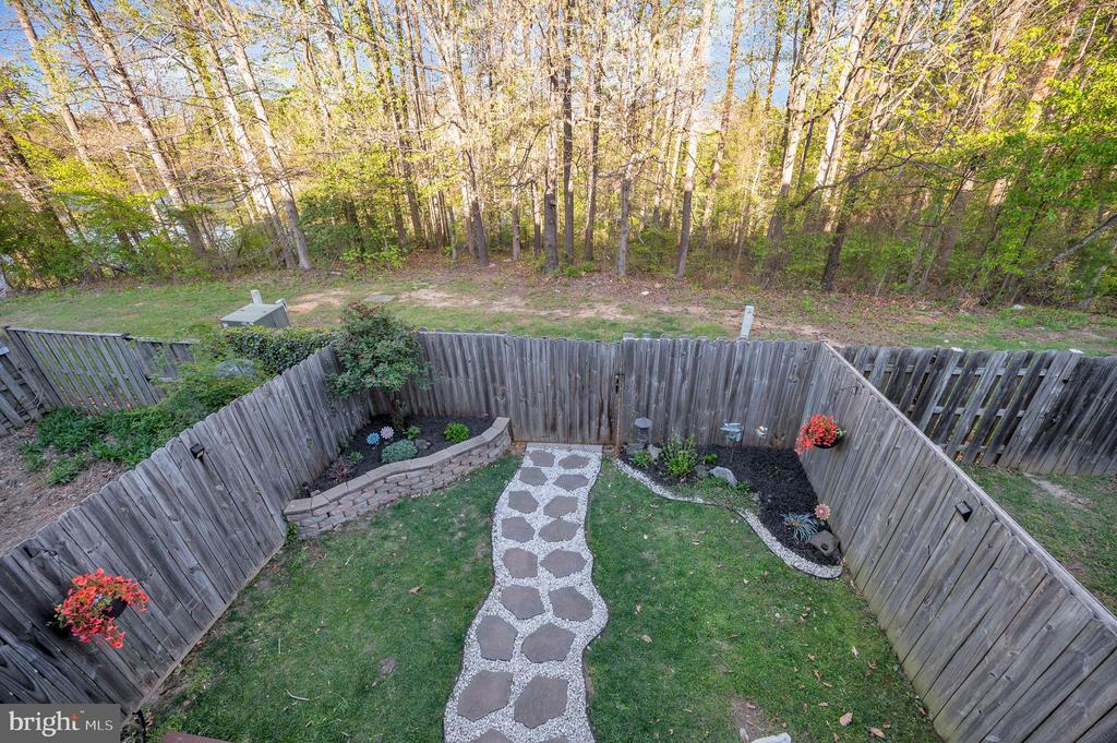 5113 PECAN DR, FREDERICKSBURG, Virginia 22407, 4 Bedrooms Bedrooms, ,2 BathroomsBathrooms,Residential,BREEZEWOOD,5113 PECAN DR,VASP2040906 MLS # VASP2040906