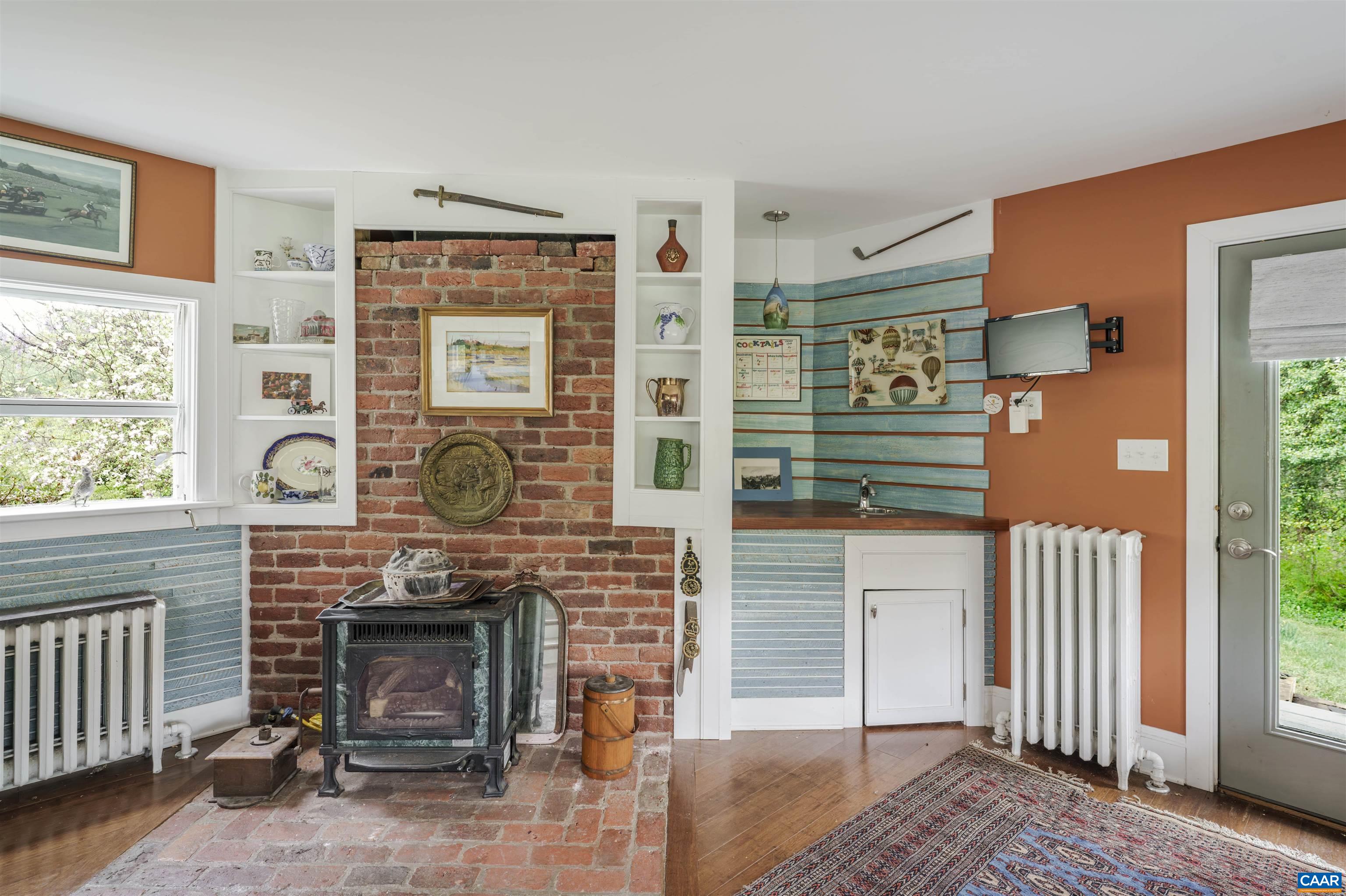 5515 GORDONSVILLE RD, KESWICK, Virginia 22947, 3 Bedrooms Bedrooms, ,2 BathroomsBathrooms,Residential,Mulberry Hill,5515 GORDONSVILLE RD,675697 MLS # 675697