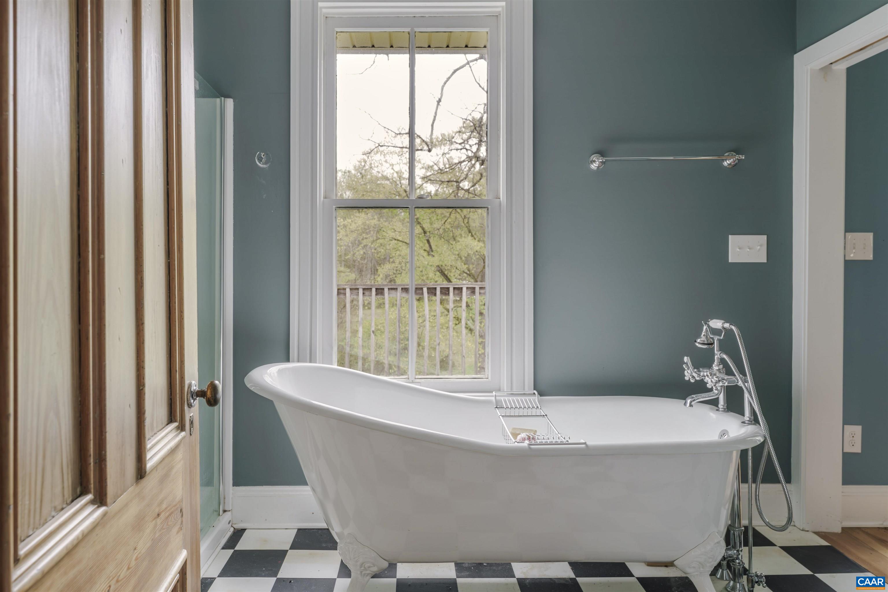 5515 GORDONSVILLE RD, KESWICK, Virginia 22947, 3 Bedrooms Bedrooms, ,2 BathroomsBathrooms,Residential,Mulberry Hill,5515 GORDONSVILLE RD,675697 MLS # 675697